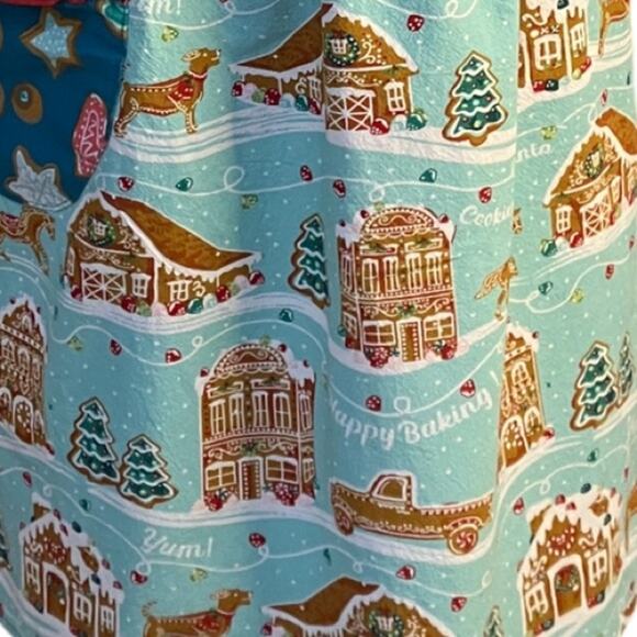 Festive Holiday Apron with Gingerbread and Candy Print - Picture 9 of 9